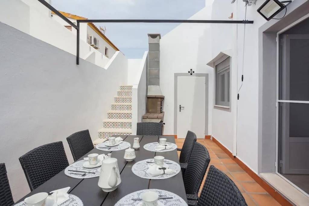 Mediterranean Breeze Beach House Ел Вергер Екстериор снимка